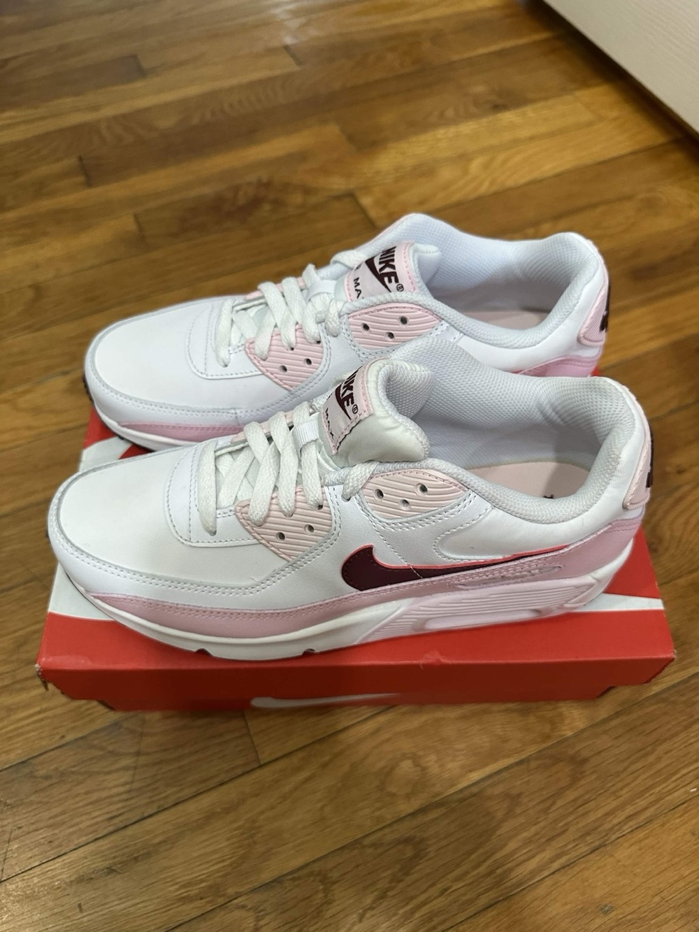 *New* Nike Air Max 90 LTR Big Kid White Pink (CD6864-114) Size 7Y - Picture 2 of 10